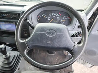 トヨタダイナ平ボディ小型（2t・3t）[写真06]