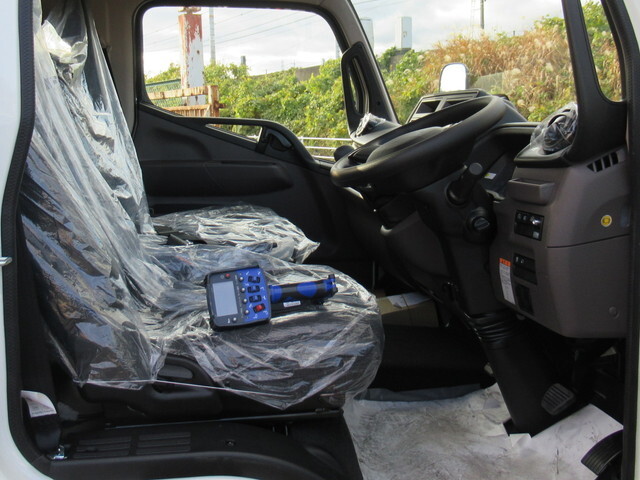 三菱ふそうキャンタークレーン4段小型（2t・3t）[写真20]