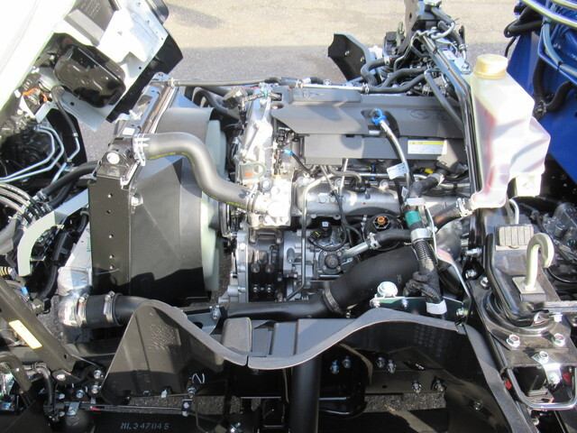 三菱ふそうキャンタークレーン4段小型（2t・3t）[写真26]