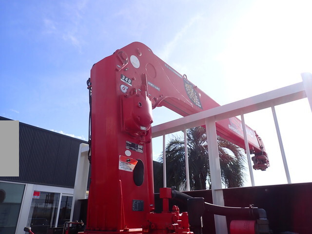 いすゞフォワードクレーン4段中型（4t）[写真10]