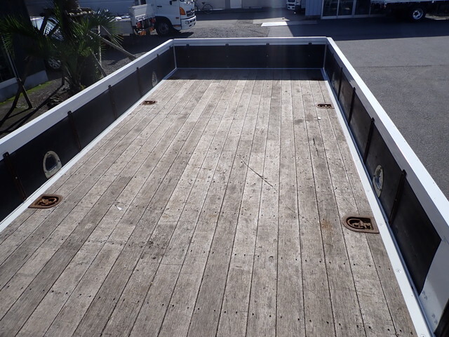 いすゞフォワードクレーン4段中型（4t）[写真16]