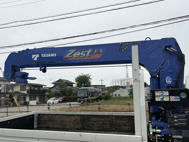 いすゞエルフクレーン4段小型（2t・3t）[写真16]