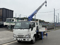 いすゞエルフクレーン4段小型（2t・3t）[写真04]