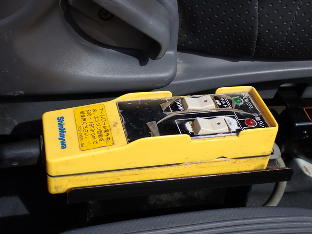 いすゞフォワードコンテナ専用車中型（4t）[写真18]