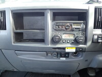 いすゞフォワードコンテナ専用車中型（4t）[写真32]