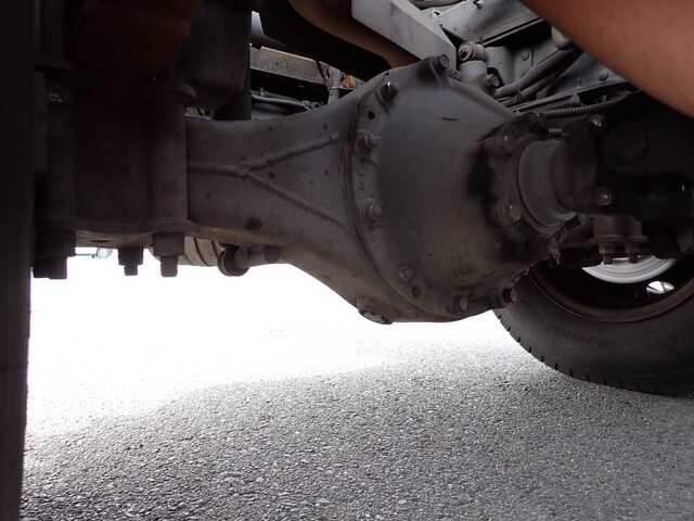 三菱ふそうキャンターパッカー車（塵芥車）小型（2t・3t）[写真14]