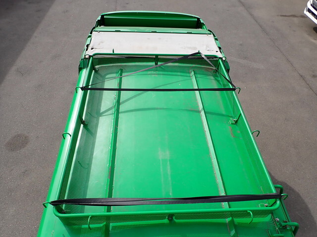 三菱ふそうキャンターパッカー車（塵芥車）小型（2t・3t）[写真23]