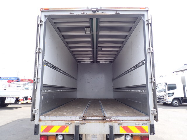 日野レンジャーアルミウイング中型（4t）[写真14]