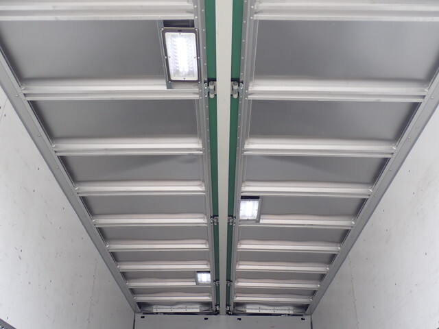 日野レンジャーアルミウイング中型（4t）[写真19]