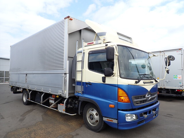 日野レンジャーアルミウイング中型（4t）[写真04]