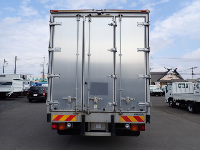 日野レンジャーアルミウイング中型（4t）[写真06]