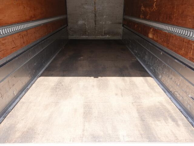 いすゞエルフアルミウイング小型（2t・3t）[写真14]