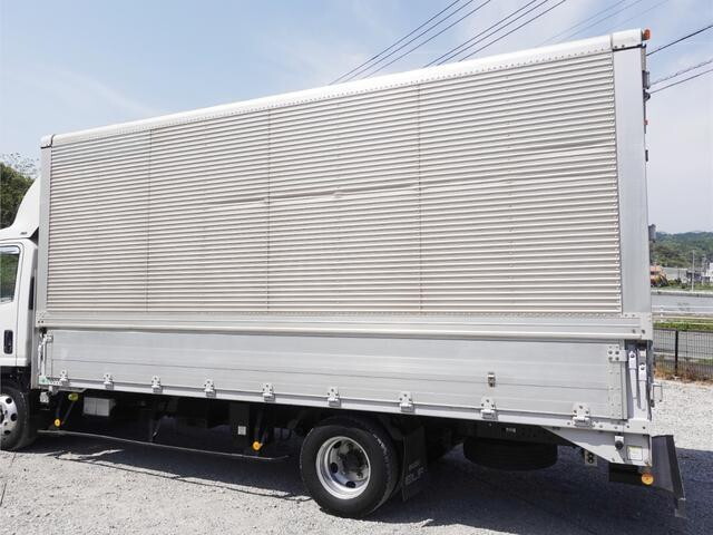 いすゞエルフアルミウイング小型（2t・3t）[写真08]