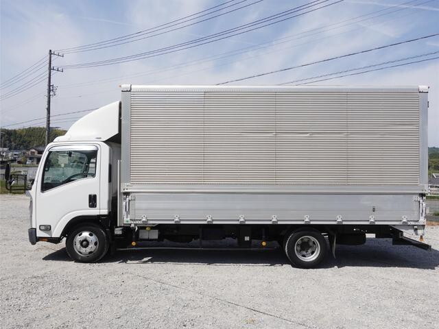 いすゞエルフアルミウイング小型（2t・3t）[写真09]