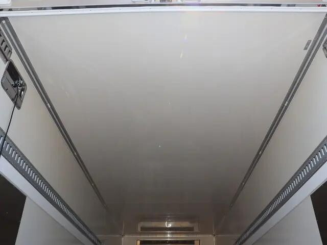 日野レンジャー冷凍車（冷蔵車）中型（4t）[写真10]