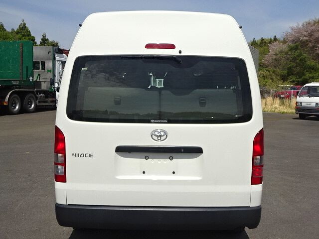 トヨタハイエースバス[写真06]