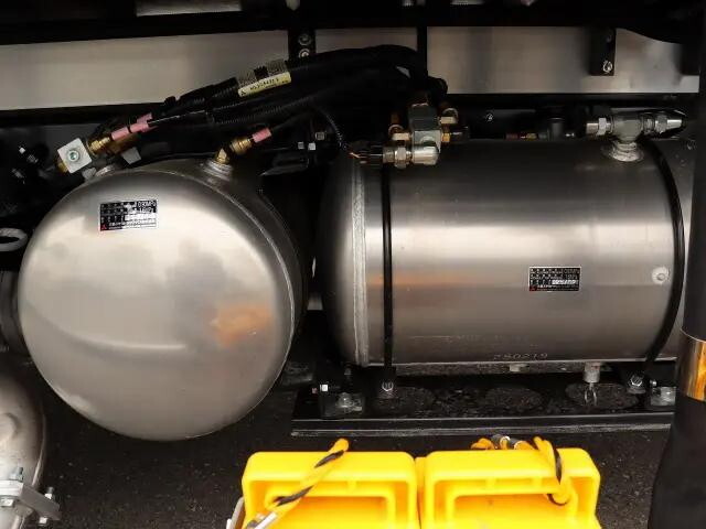 三菱ふそうファイター冷凍車（冷蔵車）中型（4t）[写真11]