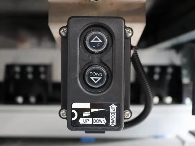 三菱ふそうファイター冷凍車（冷蔵車）中型（4t）[写真13]