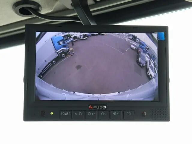 三菱ふそうファイター冷凍車（冷蔵車）中型（4t）[写真18]