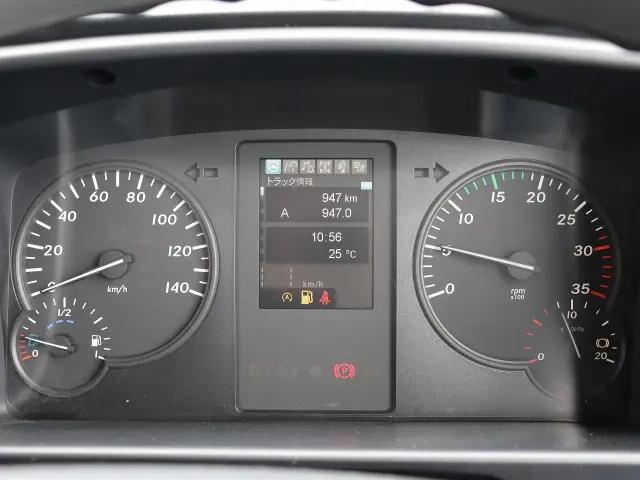 三菱ふそうファイター冷凍車（冷蔵車）中型（4t）[写真20]