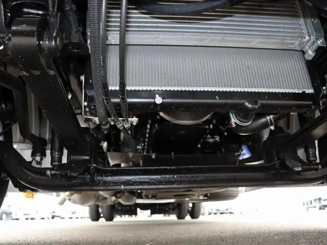 三菱ふそうファイター冷凍車（冷蔵車）中型（4t）[写真28]