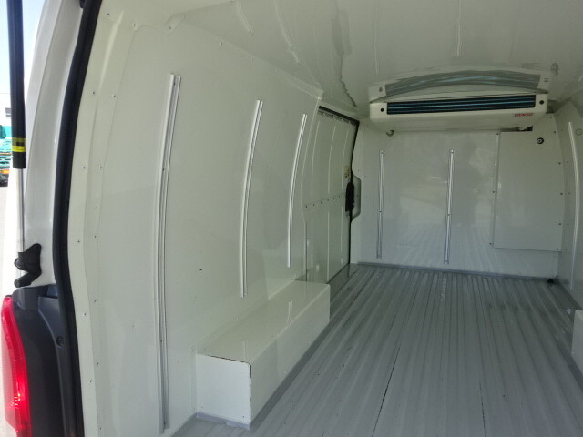 トヨタハイエース冷凍車（冷蔵車）小型（2t・3t）[写真10]