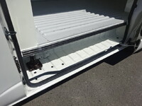 トヨタハイエース冷凍車（冷蔵車）小型（2t・3t）[写真17]