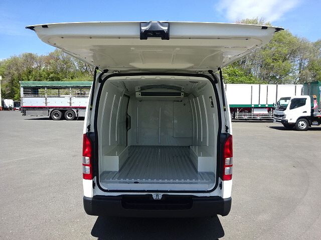 トヨタハイエース冷凍車（冷蔵車）小型（2t・3t）[写真07]