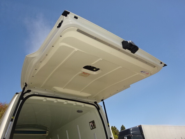 トヨタハイエース冷凍車（冷蔵車）小型（2t・3t）[写真08]