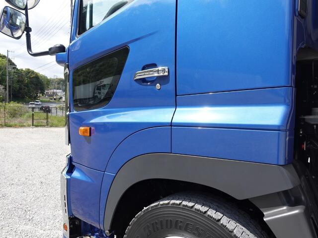 日野プロフィアアルミウイング大型（10t）[写真11]