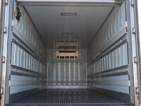 日野レンジャー冷凍車（冷蔵車）中型（4t）[写真11]