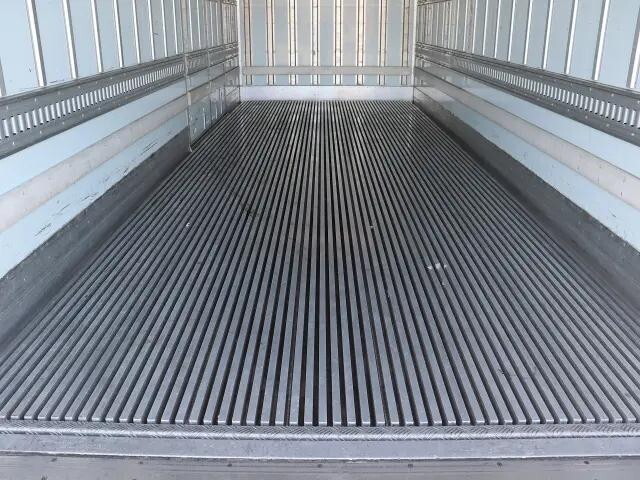 日野レンジャー冷凍車（冷蔵車）中型（4t）[写真11]