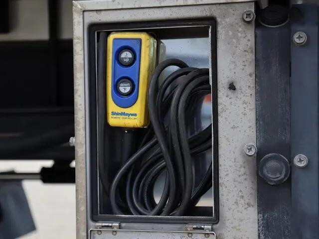 日野レンジャー冷凍車（冷蔵車）中型（4t）[写真19]