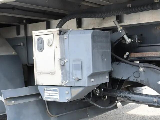 日野レンジャー冷凍車（冷蔵車）中型（4t）[写真21]