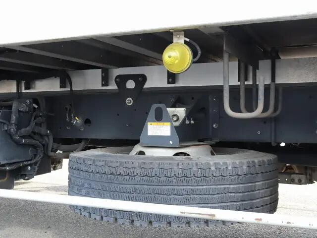 日野レンジャー冷凍車（冷蔵車）中型（4t）[写真28]