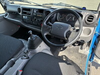 日野デュトロ冷凍車（冷蔵車）小型（2t・3t）[写真34]