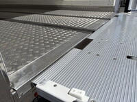 日野デュトロ冷凍車（冷蔵車）小型（2t・3t）[写真09]