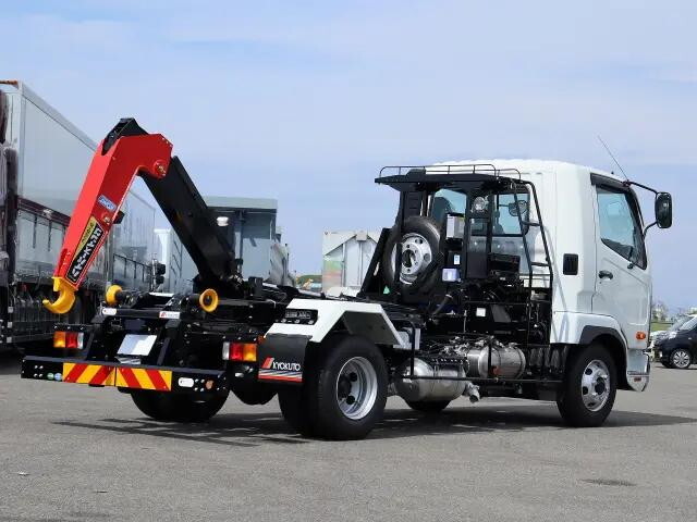 三菱ふそうファイターコンテナ専用車中型（4t）[写真04]