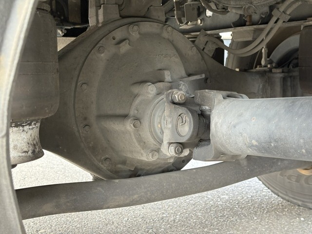 いすゞフォワードアルミバン中型（4t）[写真20]