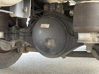 いすゞフォワードアルミバン中型（4t）[写真22]