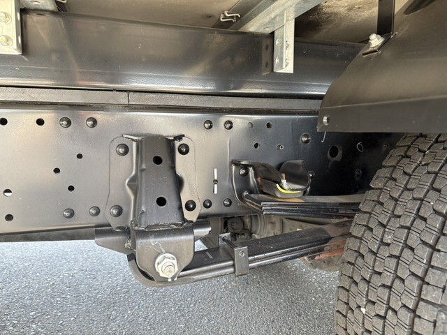 いすゞエルフ保冷バン小型（2t・3t）[写真24]