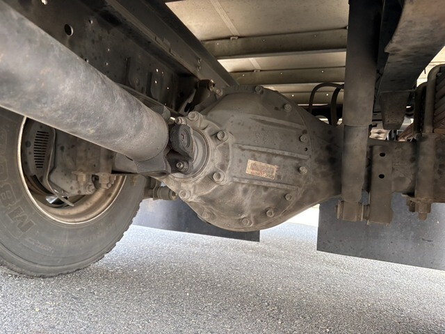 いすゞエルフ保冷バン小型（2t・3t）[写真25]