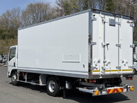 いすゞエルフ保冷バン小型（2t・3t）[写真02]