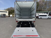 いすゞエルフ保冷バン小型（2t・3t）[写真10]