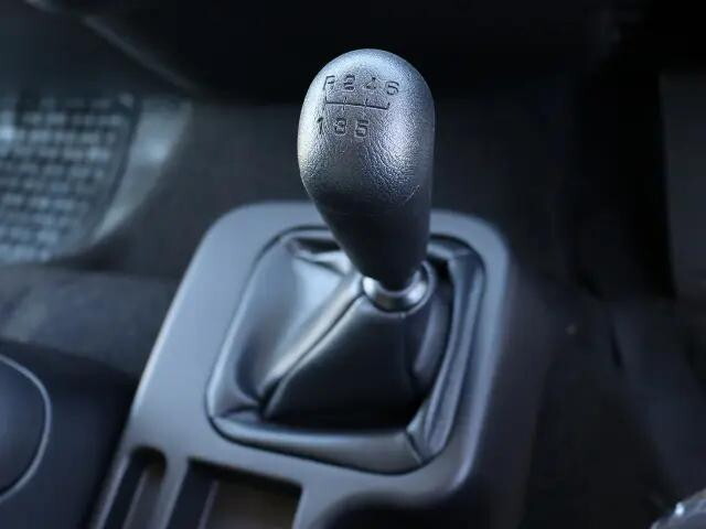 三菱ふそうファイターアルミウイング中型（4t）[写真33]