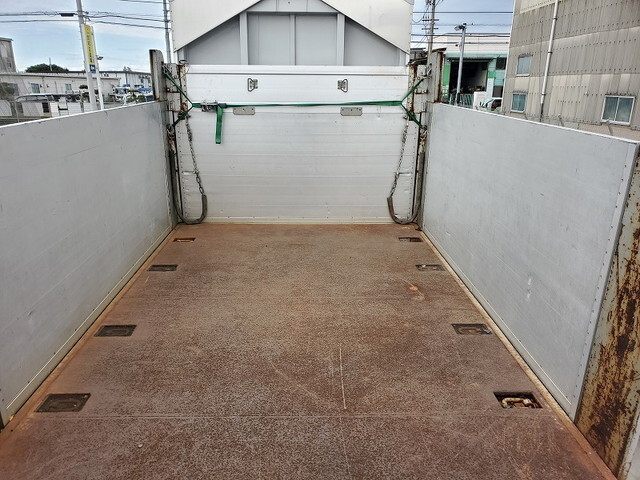 その他のメーカーその他の車種煽付平床式トレーラー大型（10t）[写真16]