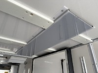 いすゞエルフ冷凍車（冷蔵車）小型（2t・3t）[写真15]