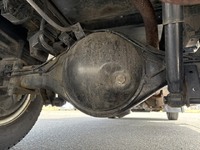 いすゞエルフ冷凍車（冷蔵車）小型（2t・3t）[写真23]