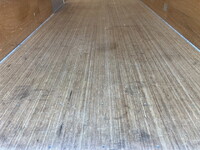 いすゞエルフアルミバン小型（2t・3t）[写真17]