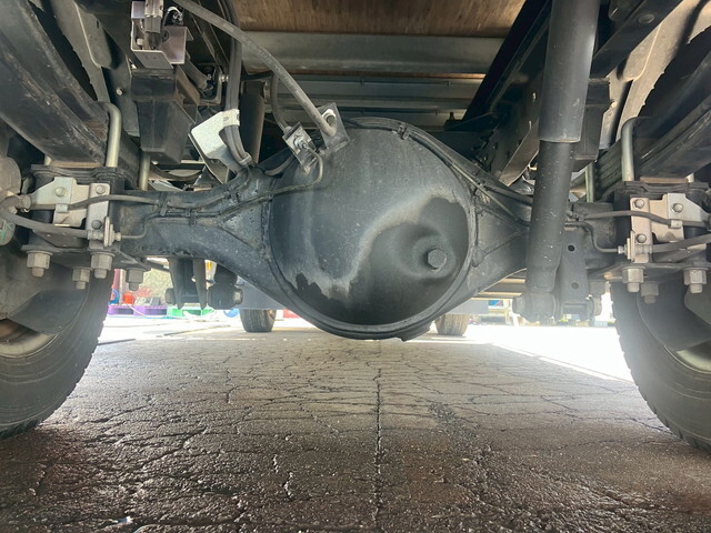 いすゞエルフアルミバン小型（2t・3t）[写真22]